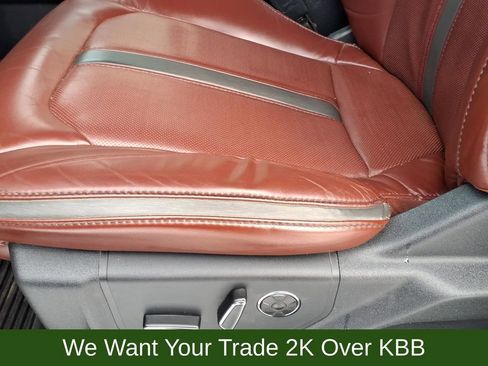 Used 2022 Ford F250 Platinum image 11