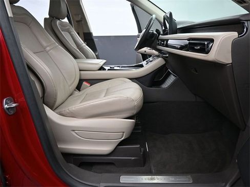 Used 2021 Lincoln Aviator Reserve w/ Equipment Group 201A image 20