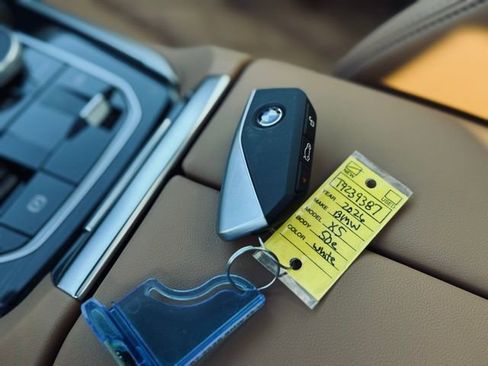 New 2026 BMW X5 xDrive50e w/ M Sport Package image 44