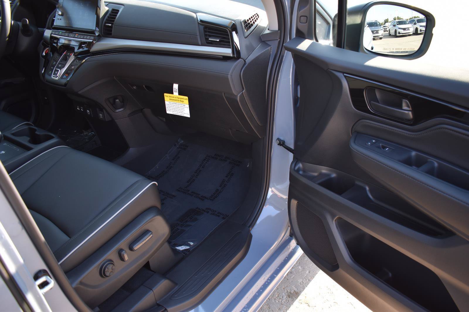 New 2026 Honda Odyssey Touring image 16