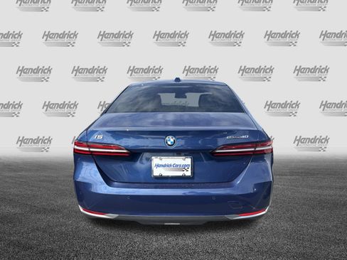 Used 2024 BMW i5 eDrive40i w/ Convenience Package RWD image 9