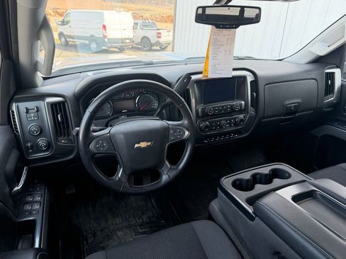 Used 2016 Chevrolet Silverado 3500 LT w/ LT Convenience Package image 7