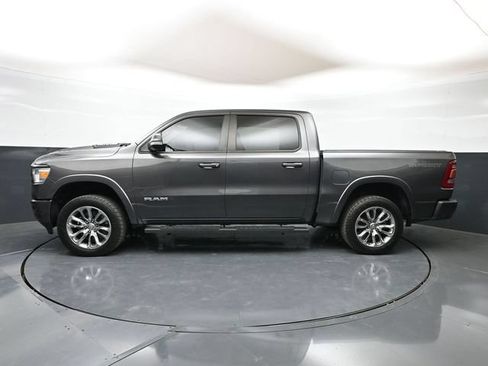 Used 2022 RAM 1500 Laramie AWD/4WD image 9