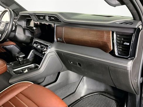 Certified 2025 GMC Sierra 1500 Denali Ultimate image 27