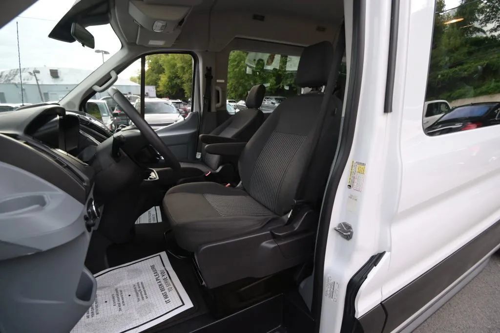 Used 2019 Ford Transit 350 XLT RWD image 22