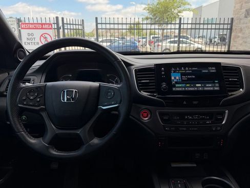 Used 2023 Honda Passport EX-L image 6