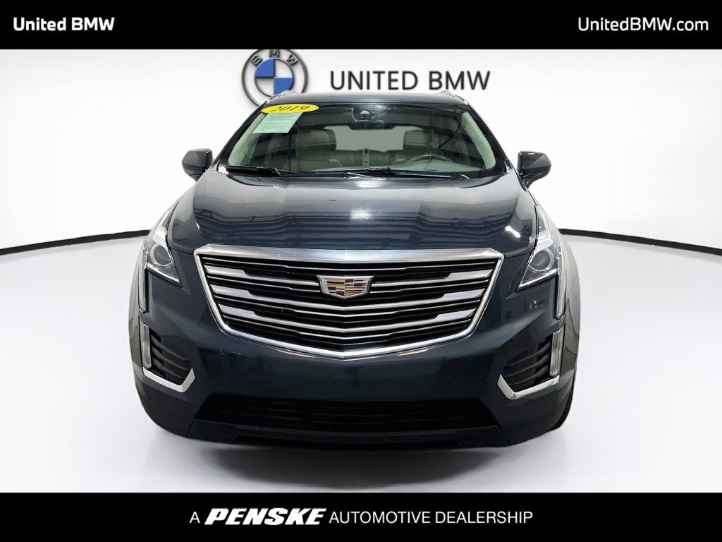 Used 2019 Cadillac XT5 Luxury FWD image 2