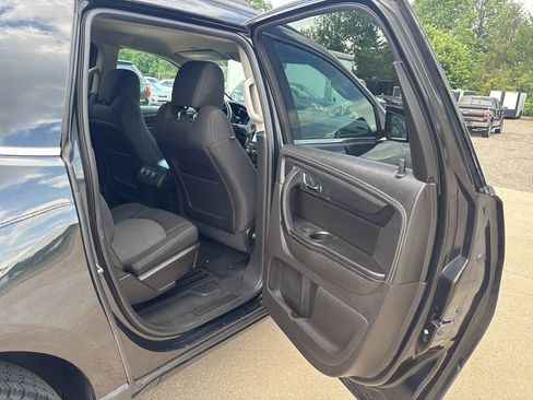 Used 2014 Chevrolet Traverse LT w/ All-Star Edition AWD/4WD image 14