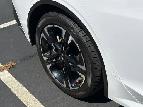 Used 2022 Kia K5 GT-Line FWD image 13