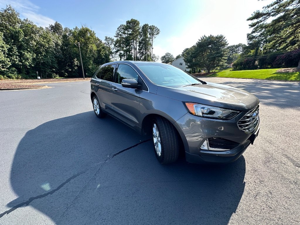 Used 2022 Ford Edge Titanium AWD/4WD image 8