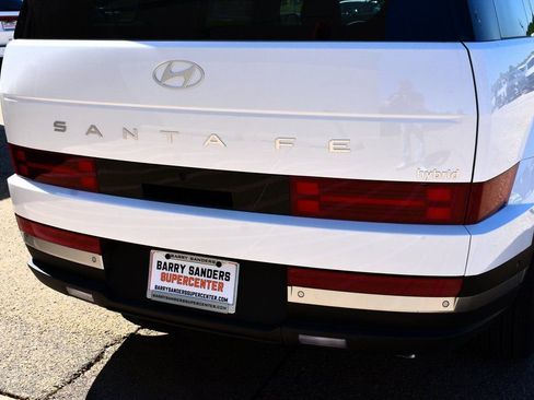 New 2025 Hyundai Santa Fe Limited FWD image 9