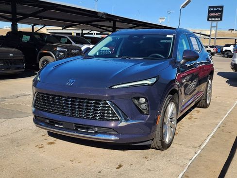 New 2026 Buick Envision Avenir image 8