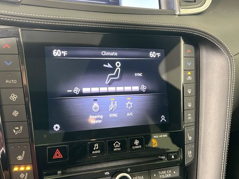 Used 2023 INFINITI QX50 Sport image 16