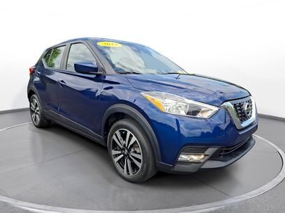Used 2019 Nissan Kicks SV