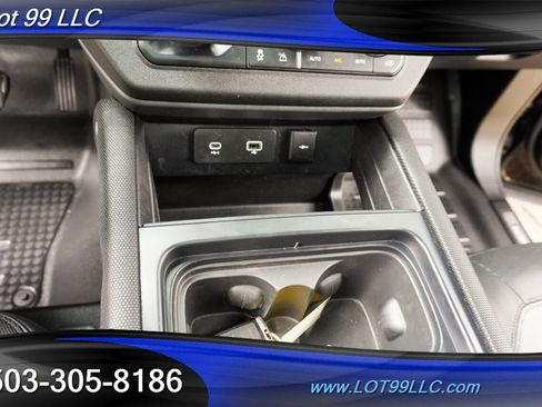 Used 2021 Land Rover Defender 110 X-Dynamic HSE image 26