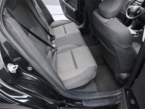 Used 2025 Toyota Camry LE image 14