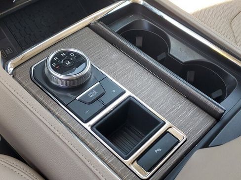 Used 2022 Ford Expedition Limited RWD image 28