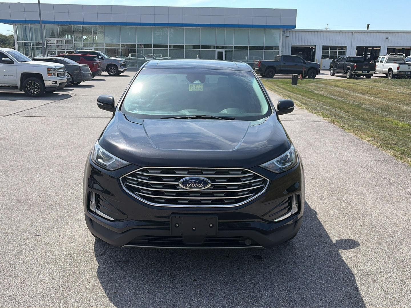 Used 2019 Ford Edge SEL w/ Equipment Group 201A AWD/4WD image 8