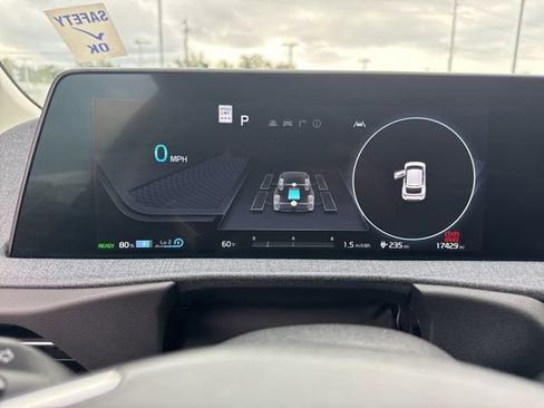 Used 2024 Kia EV6 Light AWD/4WD image 23