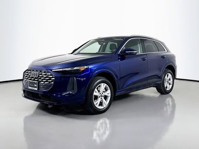 Certified 2025 Audi Q5 2.0T Premium w/ Convenience Package