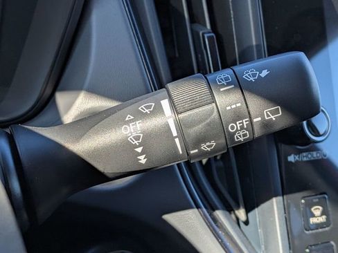 New 2026 Subaru Crosstrek 2.5i Limited w/ Crosstrek Mirror Package image 21