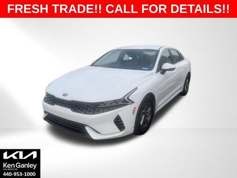 Used 2021 Kia K5 LXS FWD image 1