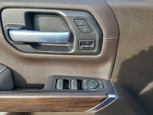 Used 2021 GMC Sierra 1500 SLT w/ SLT Premium Plus Package image 6