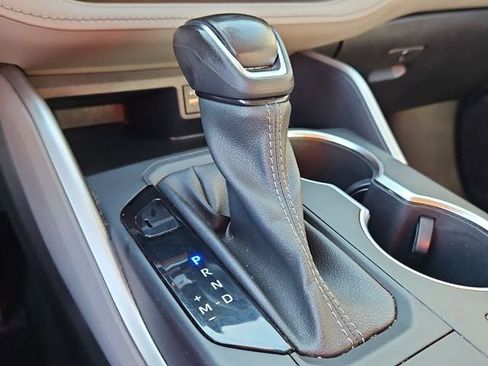 Used 2023 Toyota Highlander LE image 23