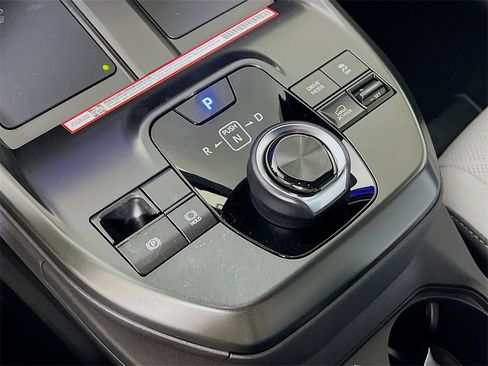 New 2026 Subaru Solterra Premium image 14