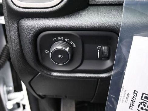 New 2026 RAM 3500 Tradesman AWD/4WD image 15