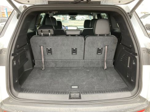 Used 2025 Buick Enclave Preferred image 42