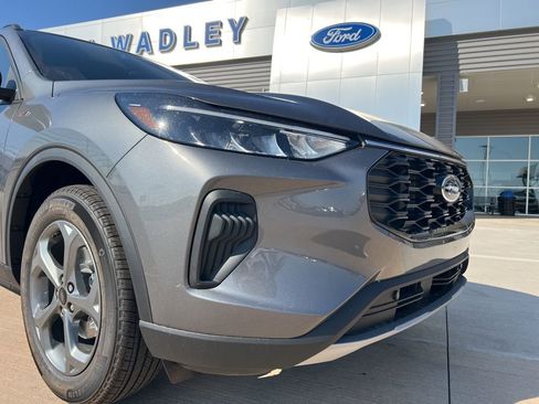 New 2026 Ford Escape ST-Line w/ Tech Pack #1 FWD image 10