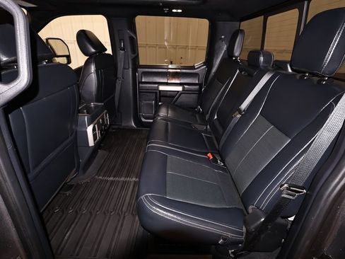 Certified 2022 Ford F250 Lariat w/ Lariat Ultimate Package AWD/4WD image 14