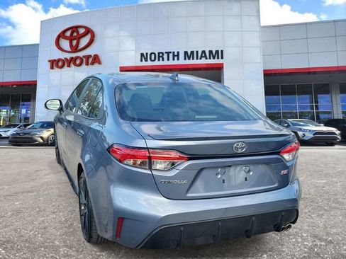 Used 2023 Toyota Corolla SE image 3