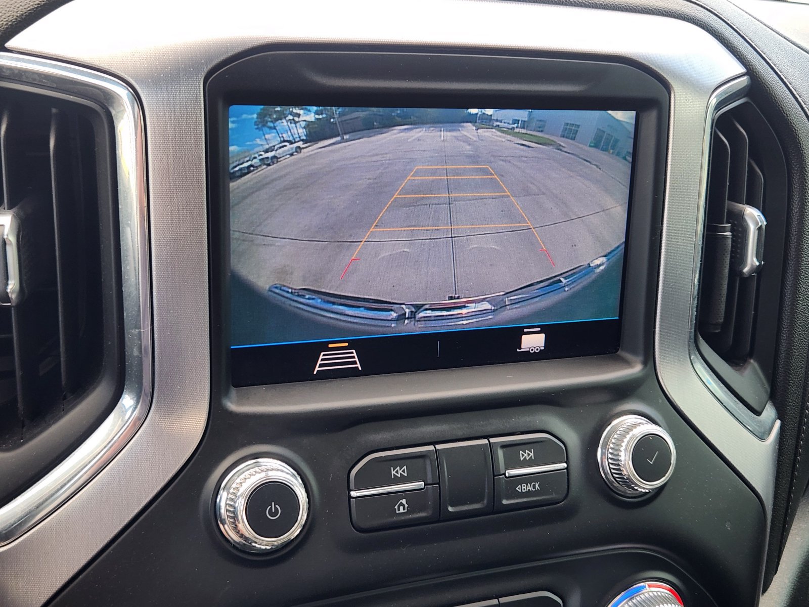 Used 2021 GMC Sierra 1500 SLE AWD/4WD image 19