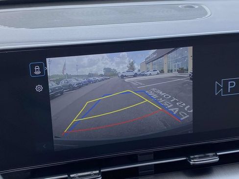 Certified 2025 Hyundai Kona SEL FWD image 28