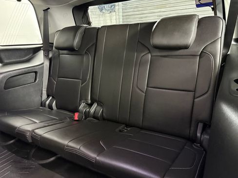 Used 2019 GMC Yukon Denali w/ Open Road Package AWD/4WD image 32