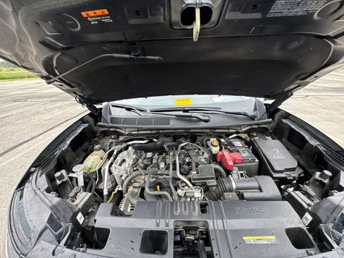 Used 2025 Nissan Kicks SV w/ Charging Package AWD/4WD image 23