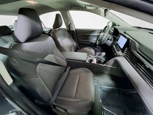 Certified 2025 Toyota Camry LE image 24