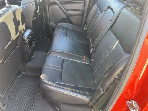 Certified 2019 Ford Ranger Lariat w/ Equipment Group 501A Mid image 22