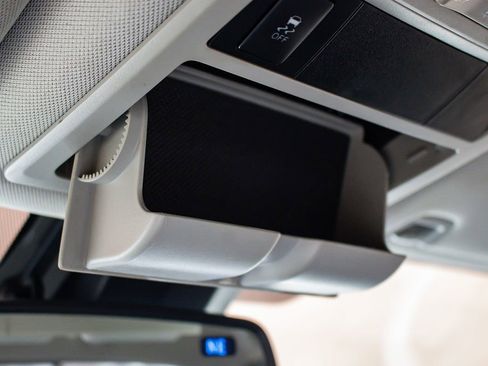 Used 2019 Toyota Tacoma SR5 image 31