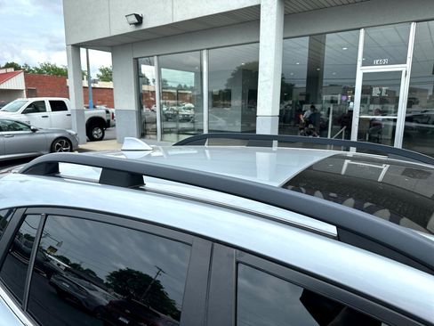 Used 2018 Subaru Crosstrek 2.0i Limited image 19