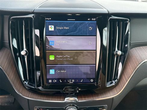 Used 2022 Volvo XC60 B6 Inscription w/ Advanced Package image 16