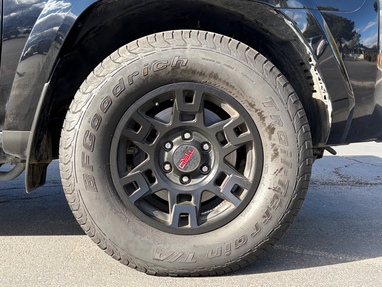 Used 2023 Toyota 4Runner TRD Off-Road Premium w/ Moonroof Package AWD/4WD image 30