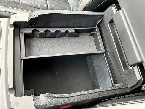 Used 2020 Ford F150 Raptor w/ Equipment Group 802A Luxury image 27