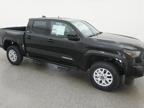 New 2026 Toyota Tacoma SR5 image 34