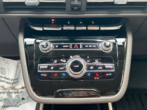 Used 2022 Lincoln Corsair AWD w/ Equipment Group 101A image 66