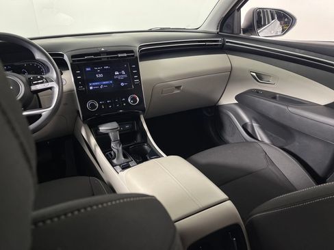Certified 2023 Hyundai Tucson SEL AWD/4WD image 17