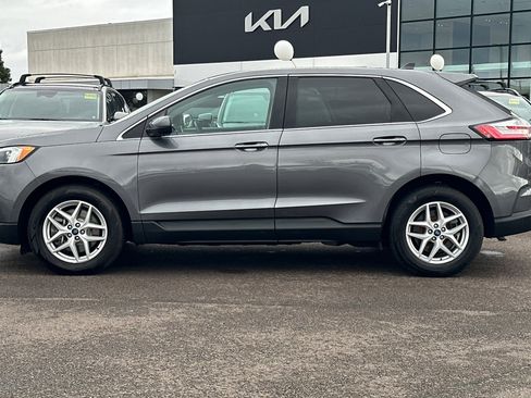 Used 2022 Ford Edge SEL image 7