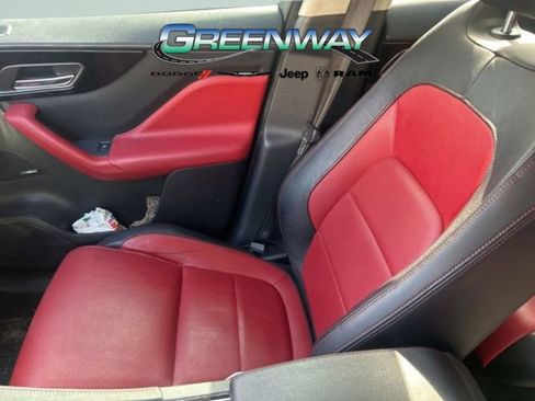 Used 2020 Jaguar F-PACE R-Sport AWD/4WD image 17